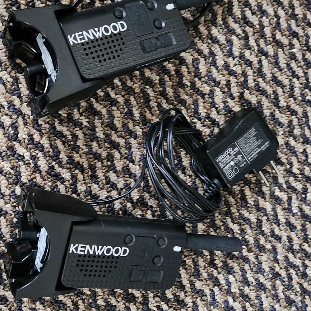 Kenwood Black Walkie Talkies Pro Talk X2